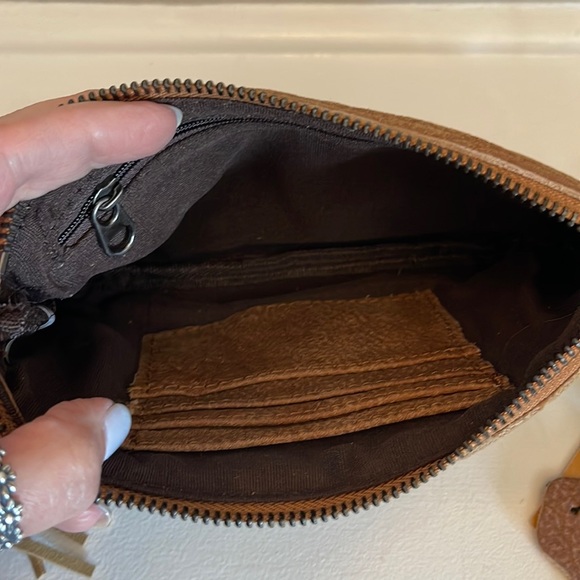 NWT R Collection Small bag - Picture 4 of 5